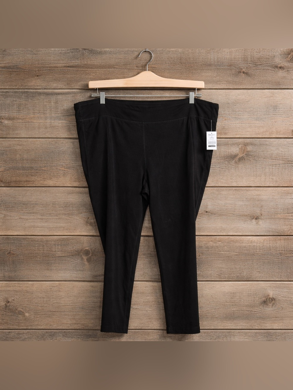 NWT Athletic Works 5x 32/34 Black Core Cotton Spandex Capri Pants